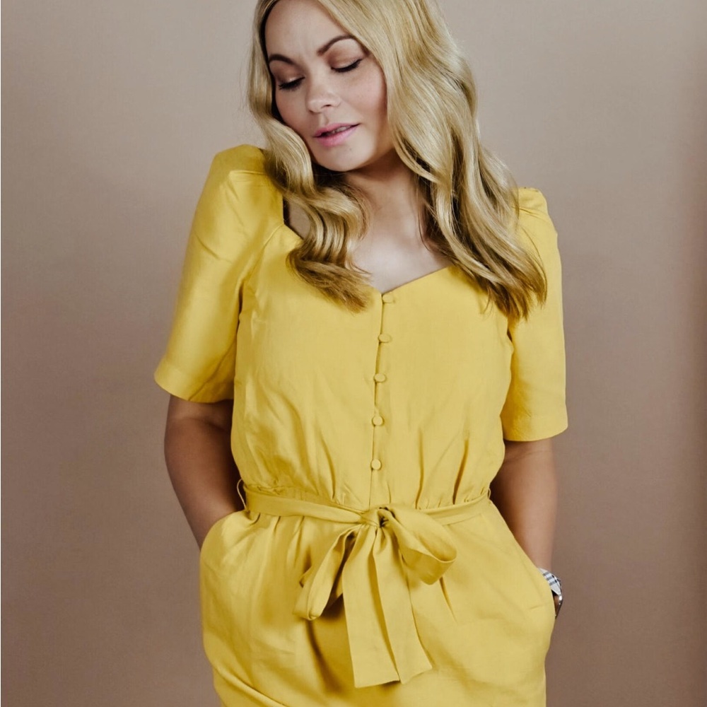 ANN TAYLOR LINEN LYOCELL WIDE LEG CROPPED JUMPSUIT IN MARIGOLD YELLOW - Picture 10 of 16